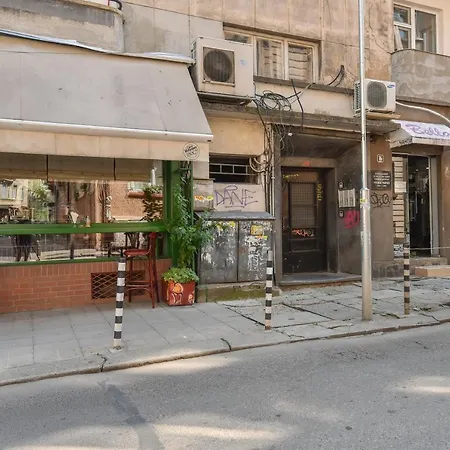 Smart & Modern 2-bdr Flat - Top Location In Sofia