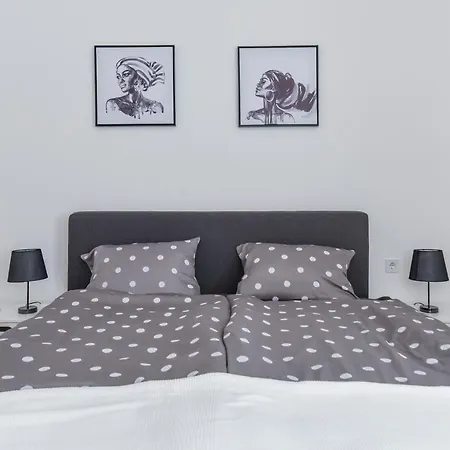 Smart & Modern 2-bdr Flat - Top Location In * Sofia