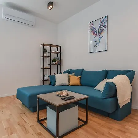Appartamento Smart & Modern 2-bdr Flat - Top Location In Sofia